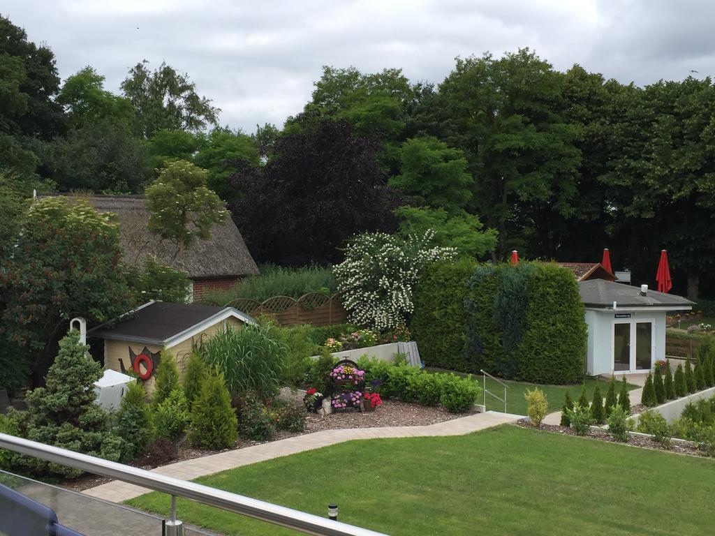 Appartementanlage Zur Seemoewe Insel Poel Esterno foto